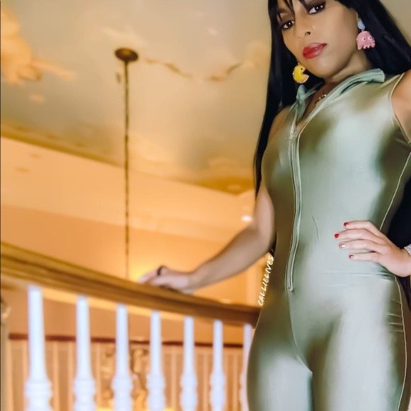 Callie Lives Miz Liquid: Sage Green Shiny Biker Zip-Up Gym Jumpsuit Medium - Picture 3 of 9